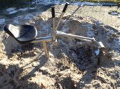 Ruční bagr na písek