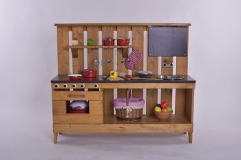 Dětská dřevěná kuchyňka Anička