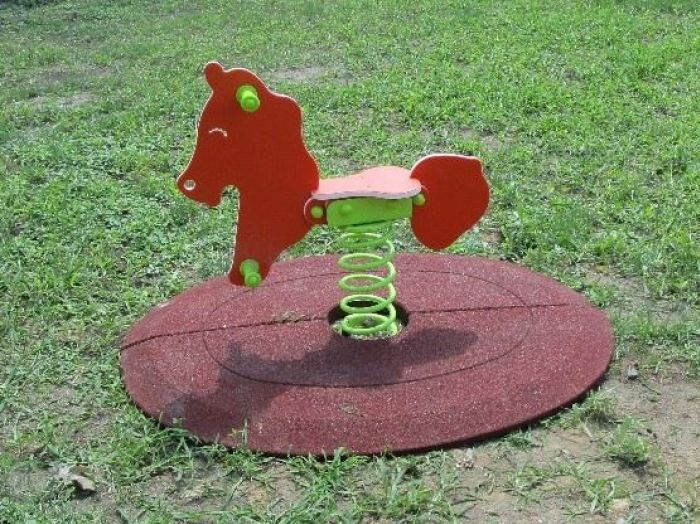 Dopadová plocha - Podložka pod pružinové houpačky