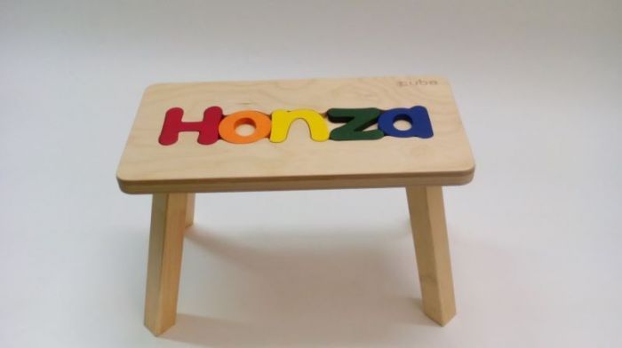 Dřevěná stolička Cubs HONZA, barevná