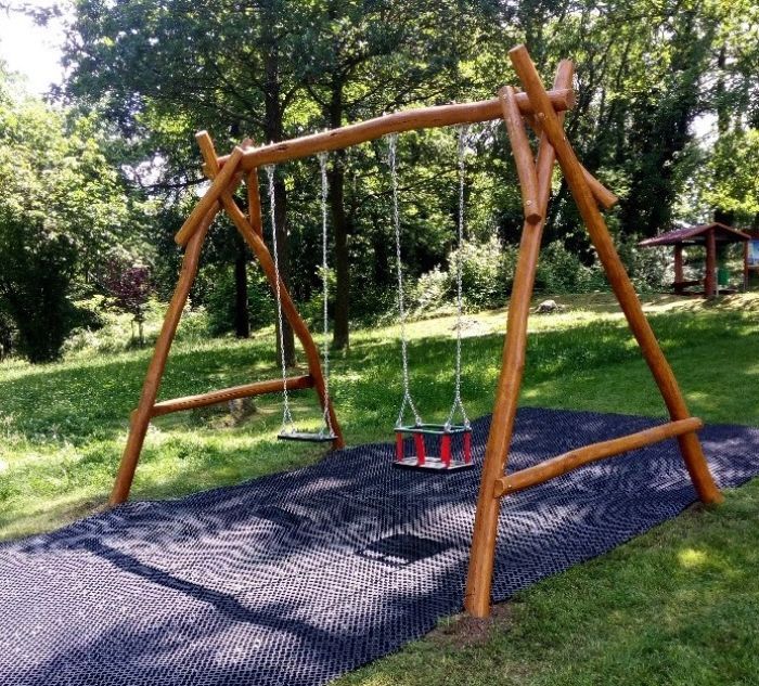 Houpačka Duoswing II z akátu s dětským sedákem