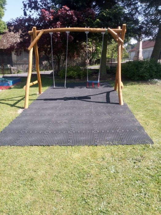 Houpačka Duoswing II z akátu s dětským sedákem