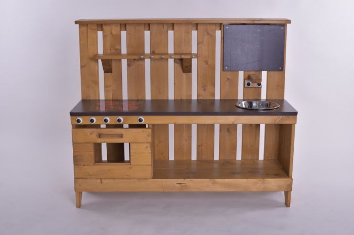 Dětská dřevěná kuchyňka Anička